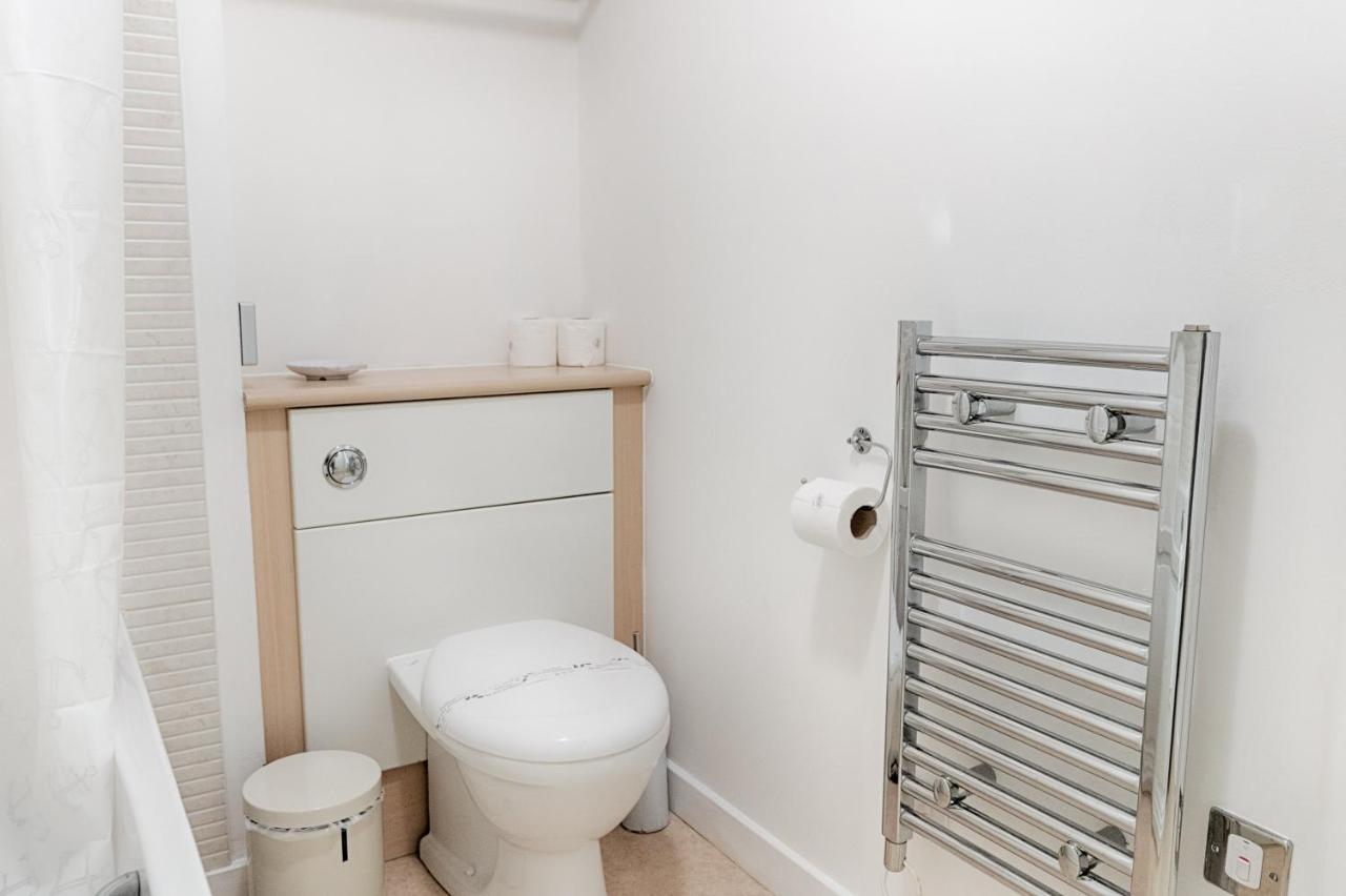 Apartament Parking, Balcony, Fully Equipped Kitchen Swansea Zewnętrze zdjęcie