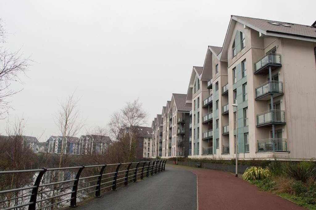 Apartament Parking, Balcony, Fully Equipped Kitchen Swansea Zewnętrze zdjęcie