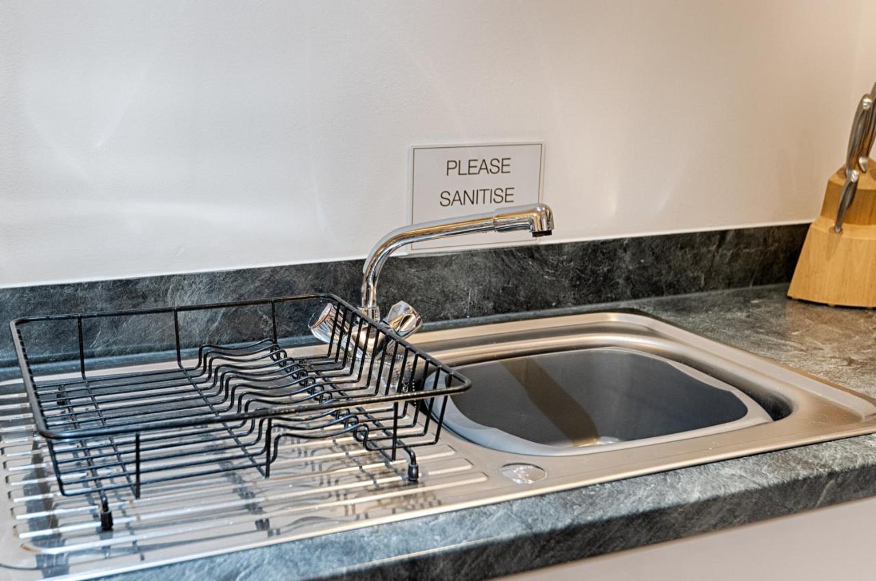 Apartament Parking, Balcony, Fully Equipped Kitchen Swansea Zewnętrze zdjęcie
